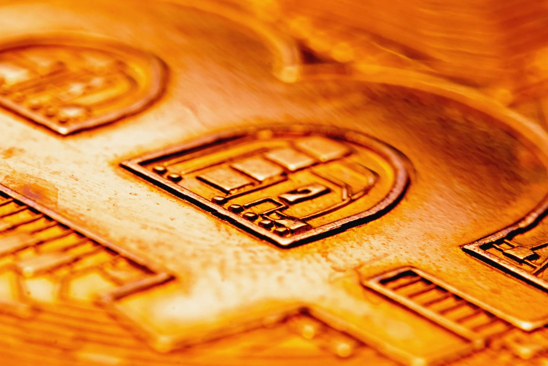 ar verta investuoti į kriptovaliutas